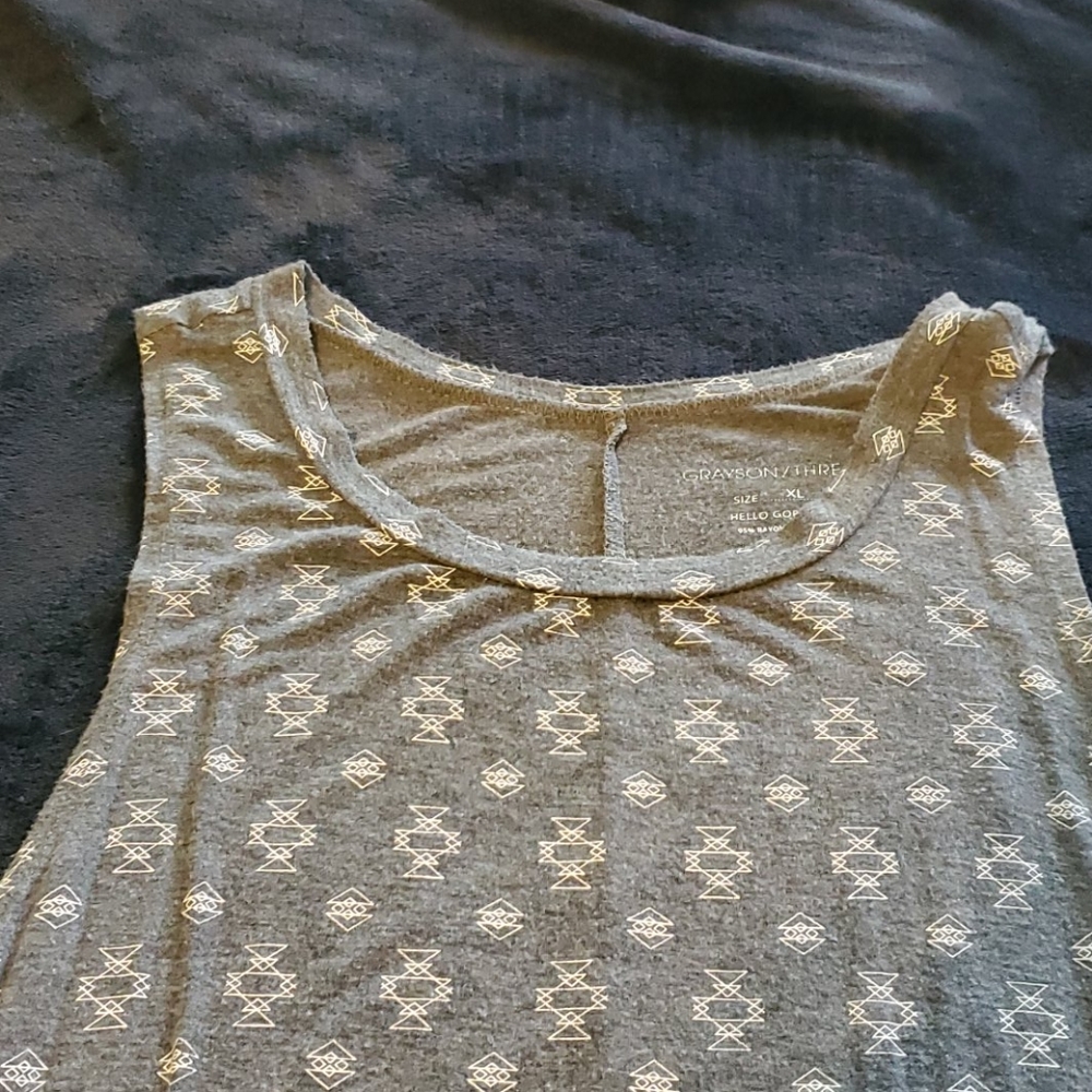 Tank top - Picture 2 of 3